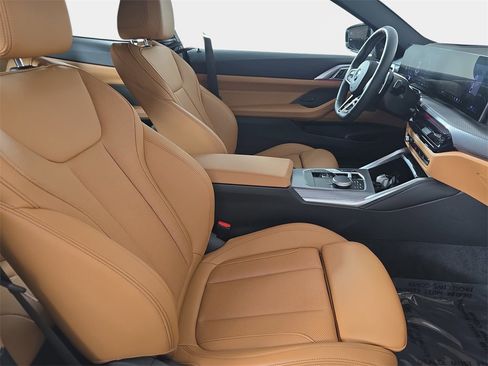 Certified 2025 BMW 440i xDrive Coupe w/ Premium Package image 9