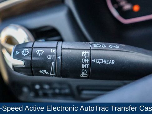 Used 2021 Chevrolet Tahoe Z71 w/ Luxury Package image 25