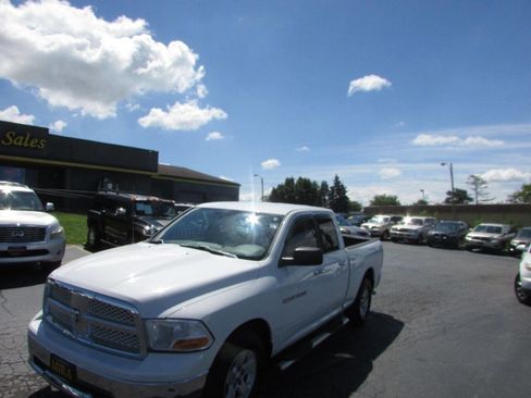 Used 2011 RAM 1500 Classic SLT RWD image 30