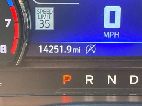 Used 2024 Ford Bronco Sport Outer Banks w/ Tech Package image 18