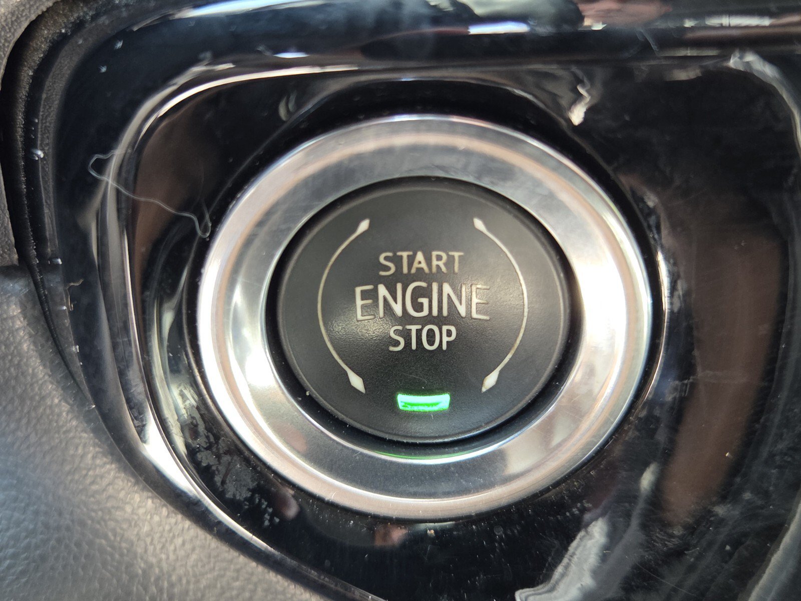 Used 2023 Chevrolet Silverado 1500 RST AWD/4WD image 33