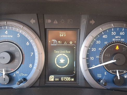 Used 2020 Toyota Sienna L image 21