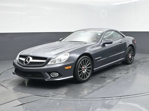 Used 2009 Mercedes-Benz SL 550 w/ Premium I Pkg image 4