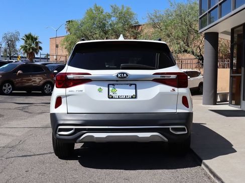 Used 2021 Kia Seltos S FWD image 11