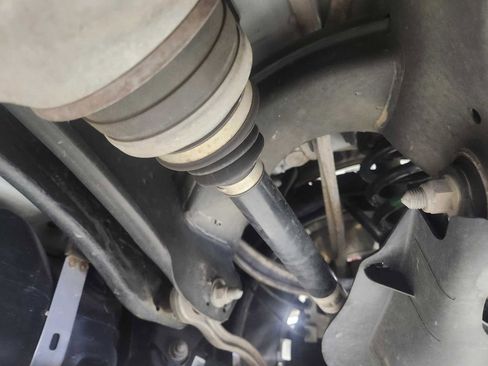 Used 2019 Mercedes-Benz C 300 4MATIC Sedan image 78