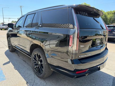 Used 2021 Cadillac Escalade Sport w/ Driver Assist Tech Package AWD/4WD image 5