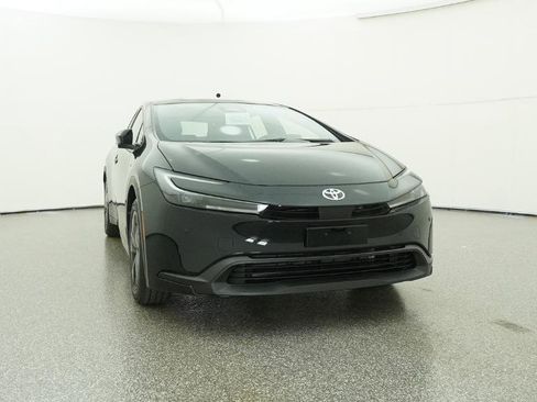 New 2026 Toyota Prius LE FWD image 28