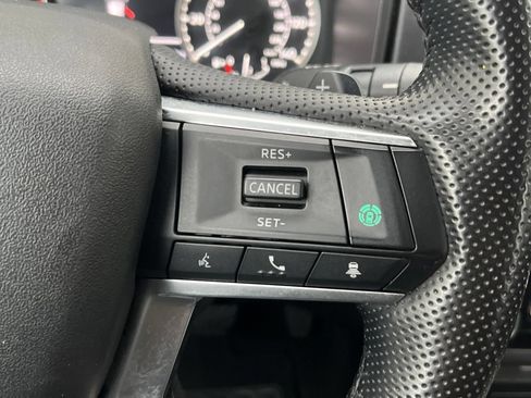 Used 2024 Mitsubishi Outlander SE FWD image 21