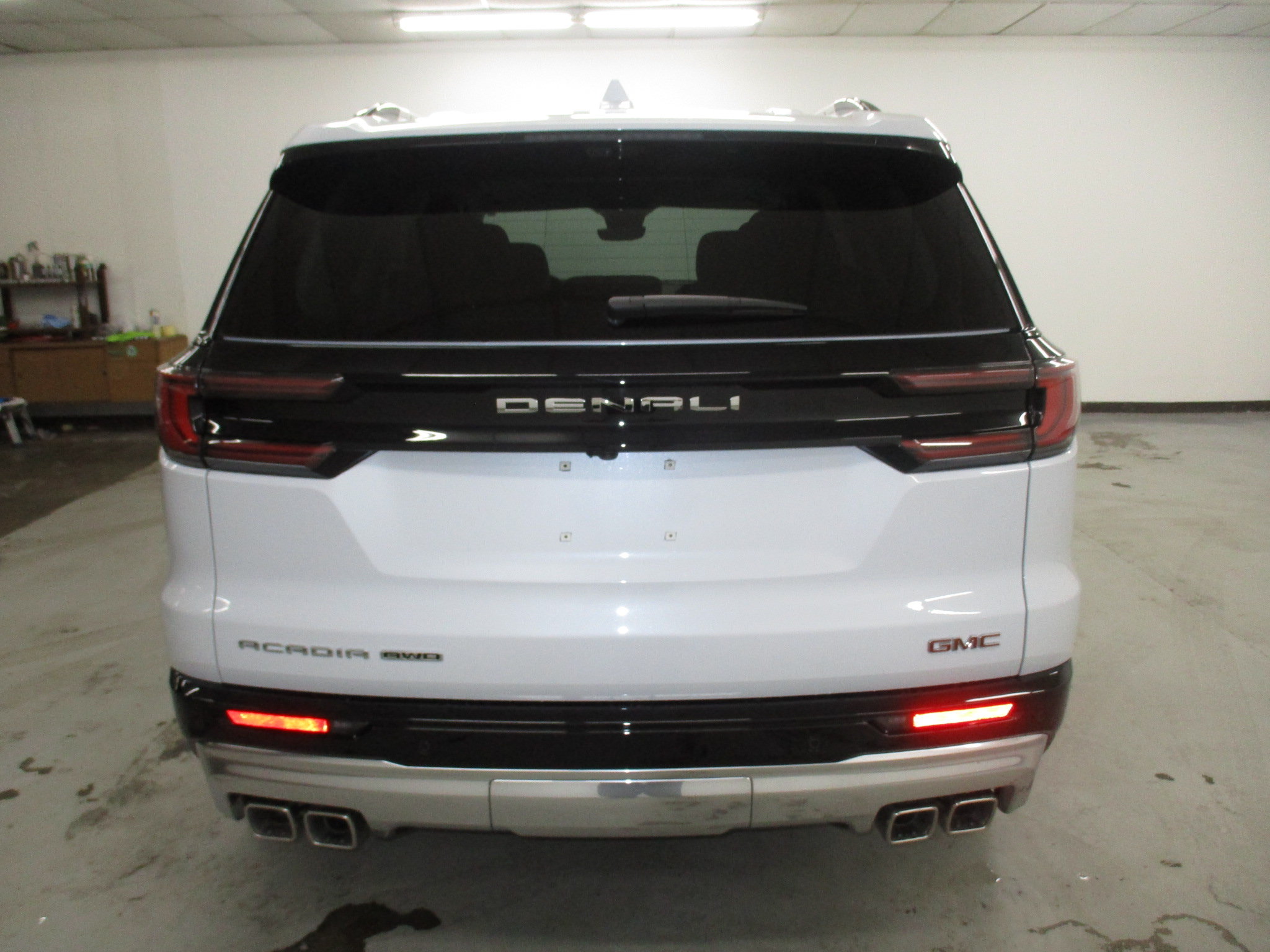 New 2026 GMC Acadia Denali w/ Super Cruise Package AWD/4WD image 7