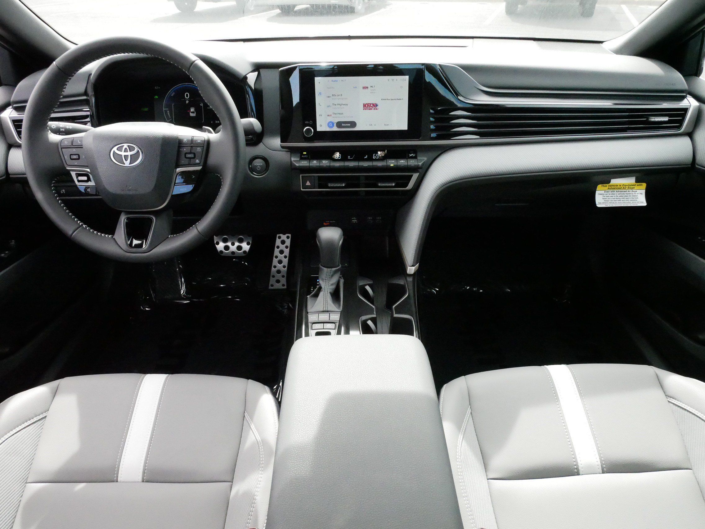 Certified 2026 Toyota Camry SE w/ Convenience Package FWD image 10