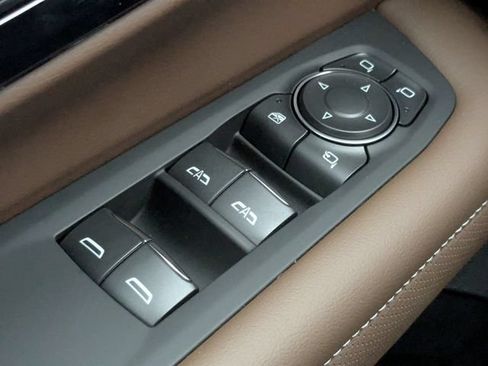 New 2026 Chevrolet Tahoe High Country AWD/4WD image 35