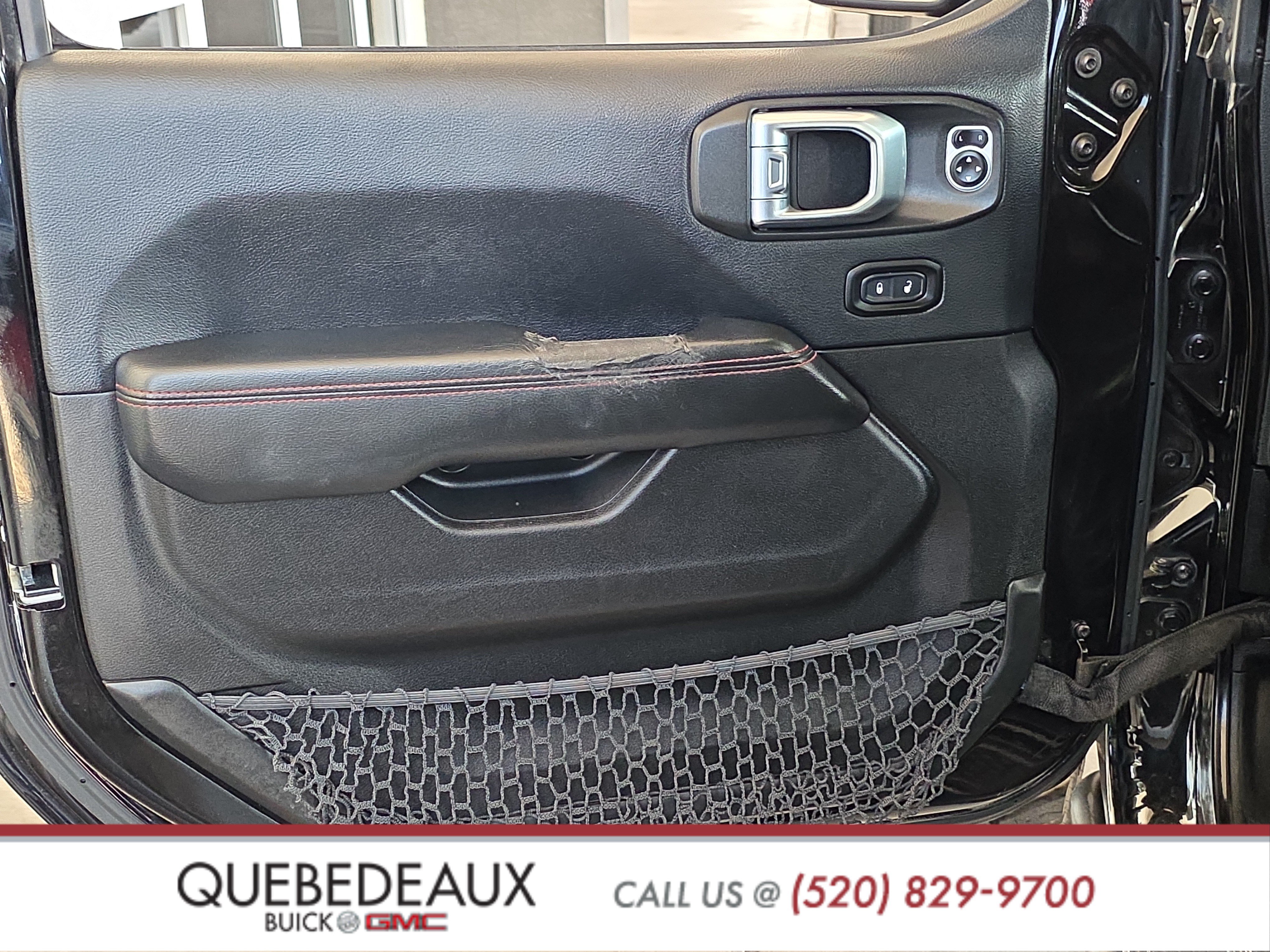 Used 2018 Jeep Wrangler Unlimited Rubicon AWD/4WD image 9
