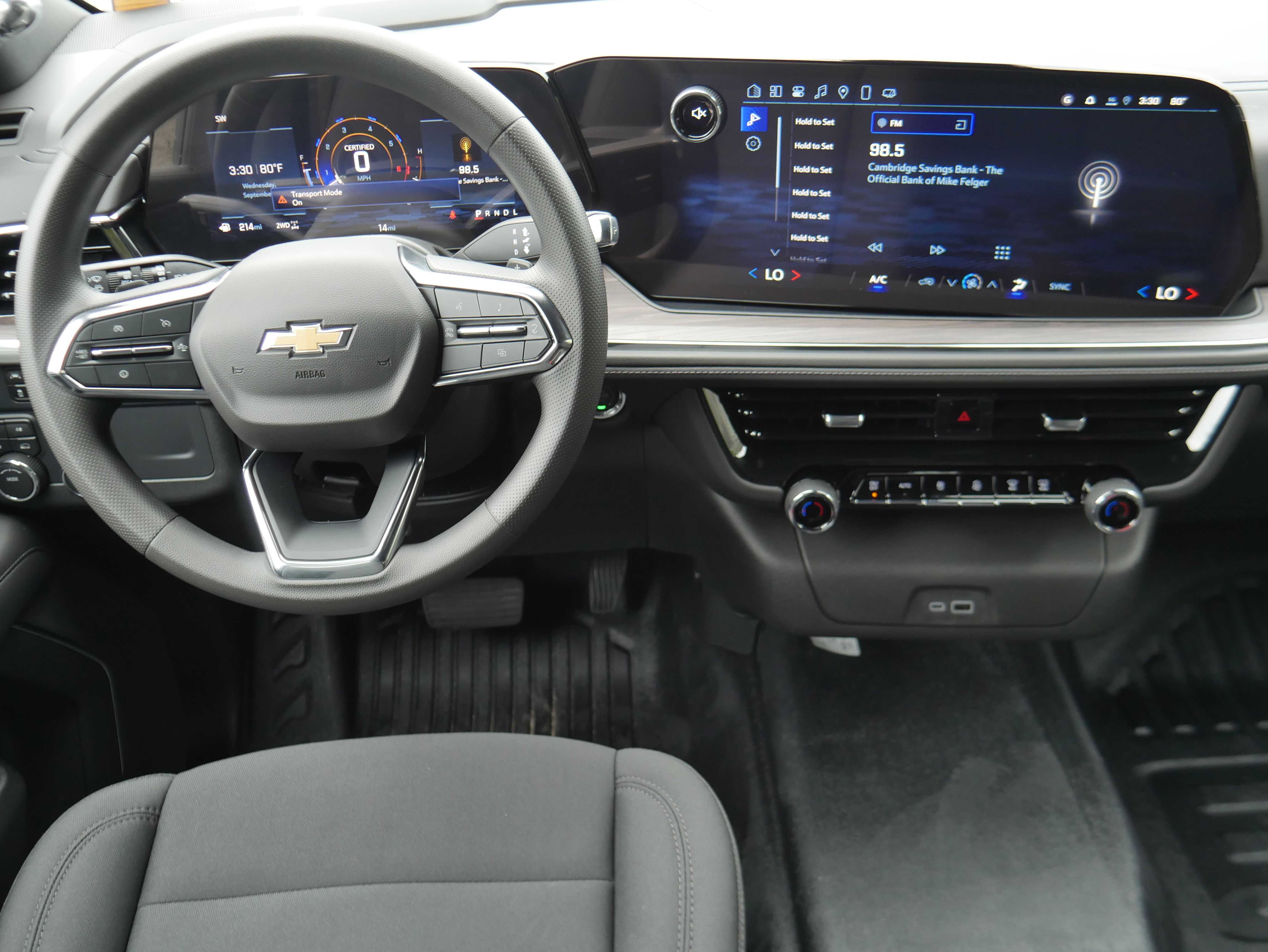 New 2025 Chevrolet Tahoe 4WD w/ 1FL Safety Package image 18