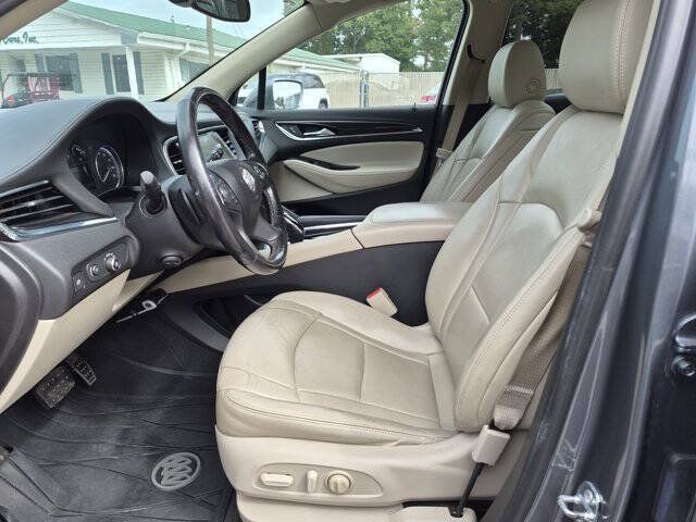 Used 2018 Buick Enclave Premium w/ Trailering Package FWD image 14