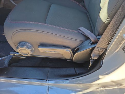 Used 2023 Jeep Gladiator Rubicon w/ LED Lighting Group image 13