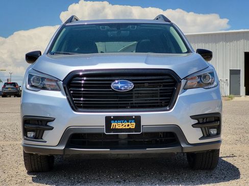 Used 2022 Subaru Ascent Onyx Edition image 2