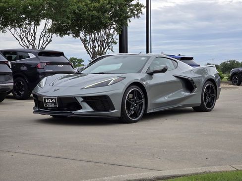 Used 2024 Chevrolet Corvette Stingray Coupe w/ Z51 Performance Package RWD image 2