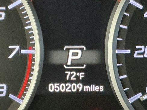 Used 2022 Acura ILX Premium Package image 9