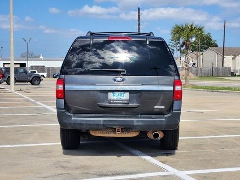 Used 2017 Ford Expedition EL XL w/ Equipment Group 101A image 6