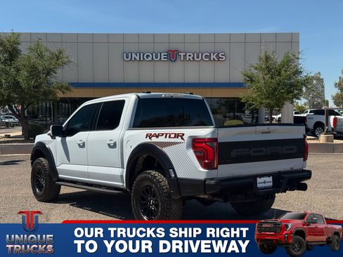 Used 2025 Ford F150 Raptor AWD/4WD image 8