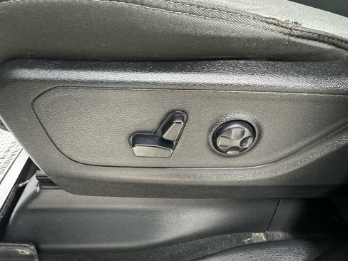 Used 2021 RAM 1500 Big Horn AWD/4WD image 17