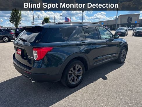 Used 2023 Ford Explorer XLT w/ Equipment Group 202A AWD/4WD image 6