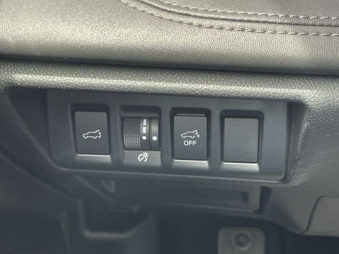 Certified 2024 Subaru Outback Limited AWD/4WD image 30