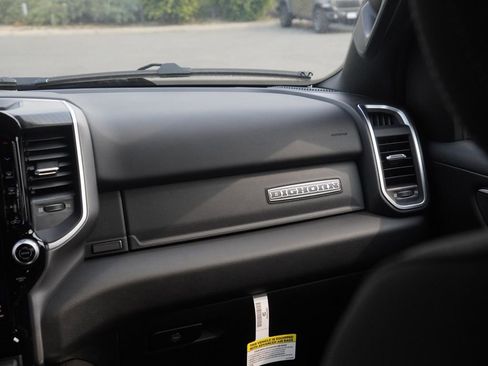 New 2026 RAM 1500 4x4 Crew Cab image 27