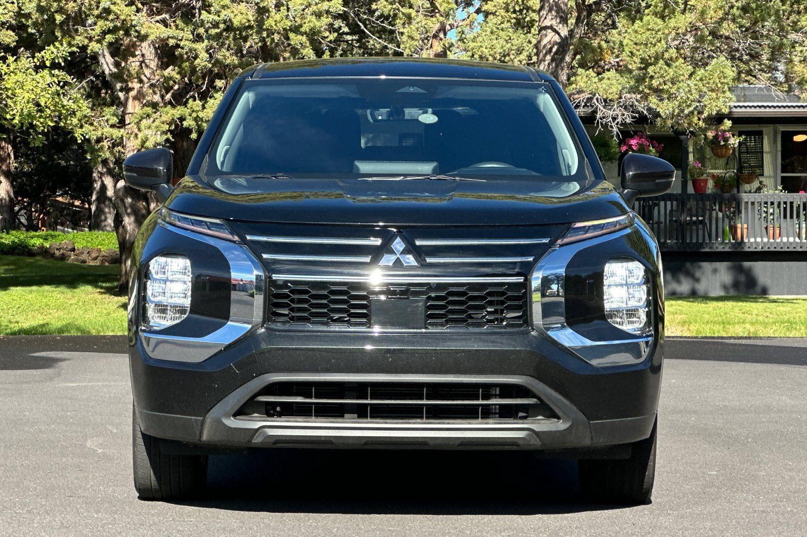 Used 2025 Mitsubishi Outlander ES AWD/4WD image 9