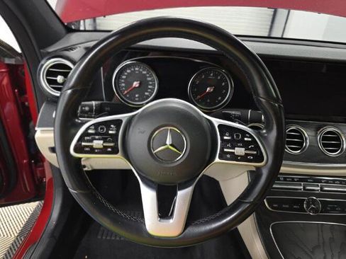 Used 2019 Mercedes-Benz E 300 image 10