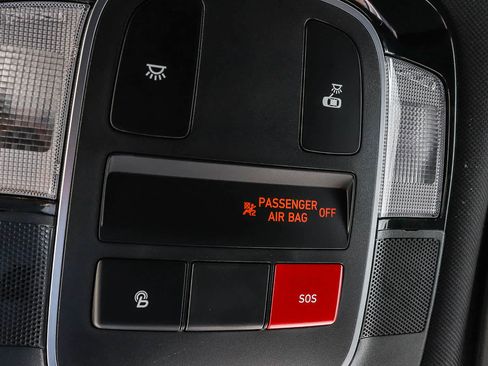 Used 2024 Hyundai Santa Cruz SEL FWD image 33