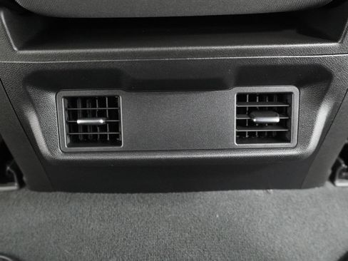 Used 2022 Chevrolet Silverado 1500 Custom RWD image 22