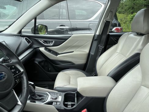 Used 2020 Subaru Forester Limited w/ Popular Package #3 AWD/4WD image 8