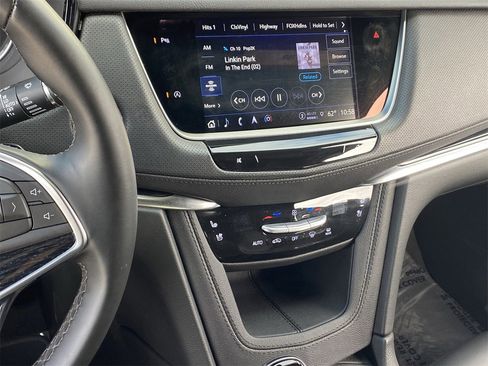 Certified 2025 Cadillac XT5 Premium Luxury image 27