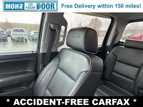 Used 2018 Chevrolet Silverado 1500 High Country image 25