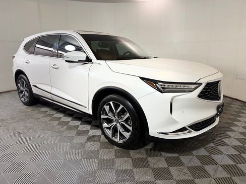 Used 2023 Acura MDX SH-AWD w/ Technology Package image 9