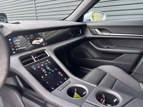 Certified 2025 Porsche Taycan RWD image 11