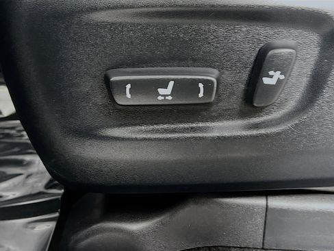 Used 2024 Toyota 4Runner SR5 image 16