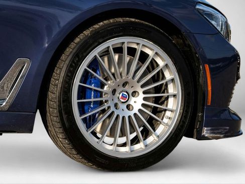 Used 2019 BMW ALPINA B7 xDrive w/ Luxury Rear Seating Package image 58