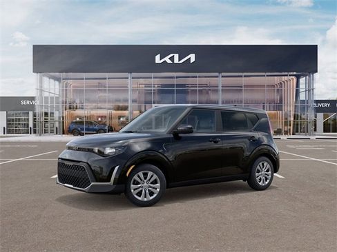 New 2025 Kia Soul LX image 3