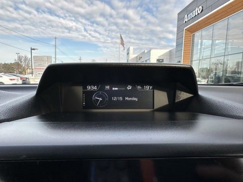 Used 2021 Subaru Forester Premium image 37