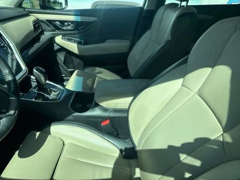 Used 2020 Subaru Outback Limited AWD/4WD image 13