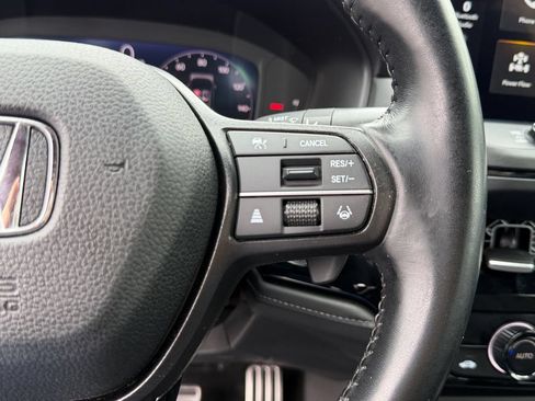 Used 2025 Honda Accord Sport image 20