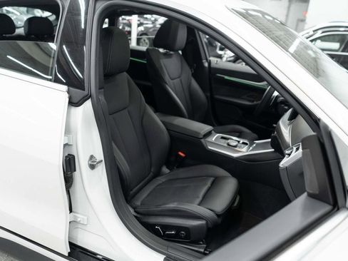 Used 2025 BMW 430i xDrive w/ Premium Package image 11