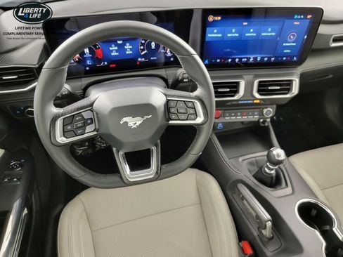Used 2025 Ford Mustang GT Premium w/ GT Performance Package RWD image 32