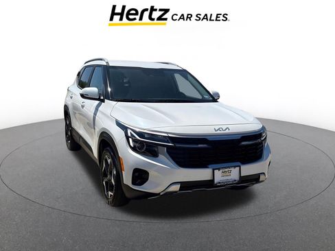 Used 2025 Kia Seltos S image 1