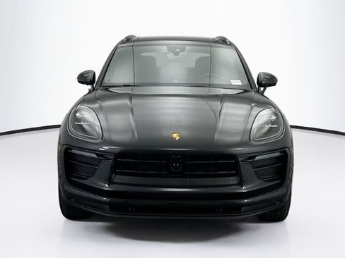 Used 2026 Porsche Macan AWD/4WD image 10