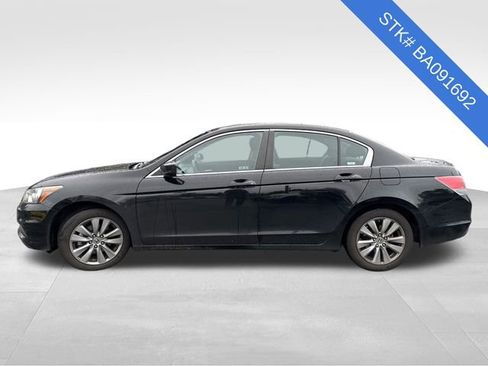 Used 2011 Honda Accord EX image 4
