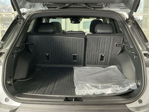 New 2026 Chevrolet Equinox EV LT image 33