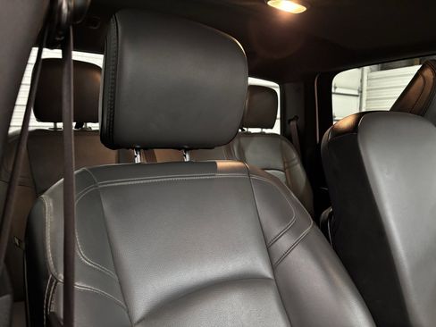 Used 2022 RAM 2500 Tradesman w/ Chrome Appearance Group image 27